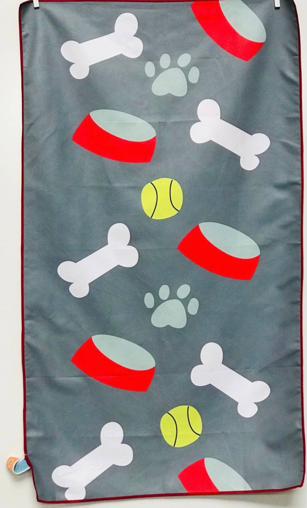 WIPE YOUR PAWS DOG TOWEL